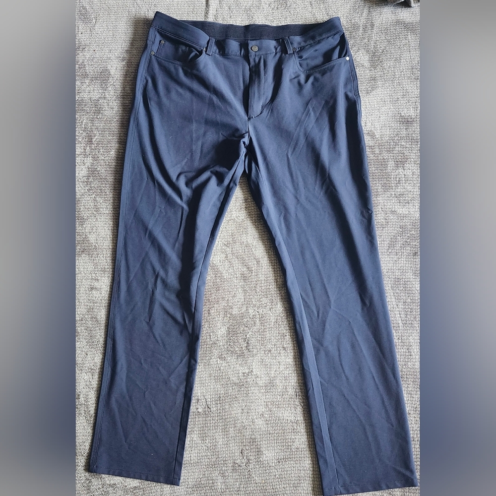 Greg Norman Jordan golf pants 36x32, Mens, Navy, Stretch Flex Fabric,